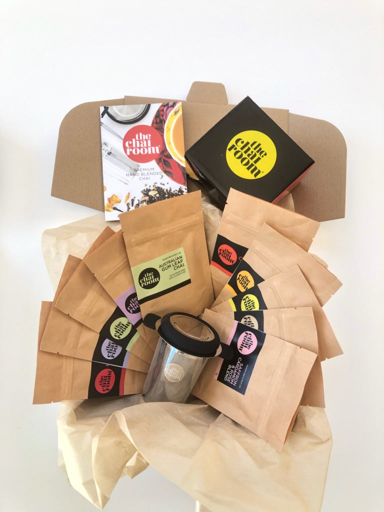 The Chai Room Hug in a Box - Milieu