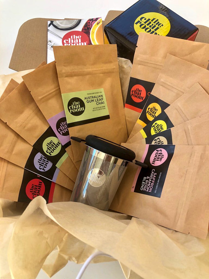 The Chai Room Hug in a Box - Milieu