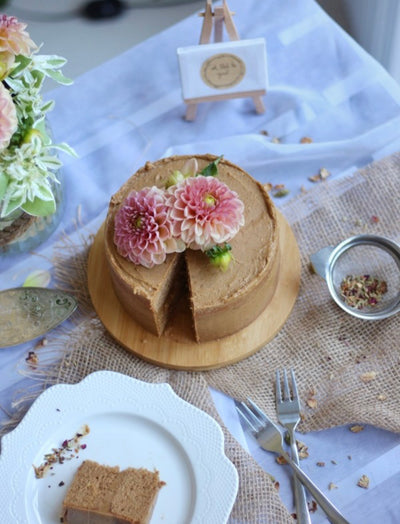 SUGAR, SPICE AND EVERYTHING NICE: AFRA'S HOT MILK CHAI CAKE