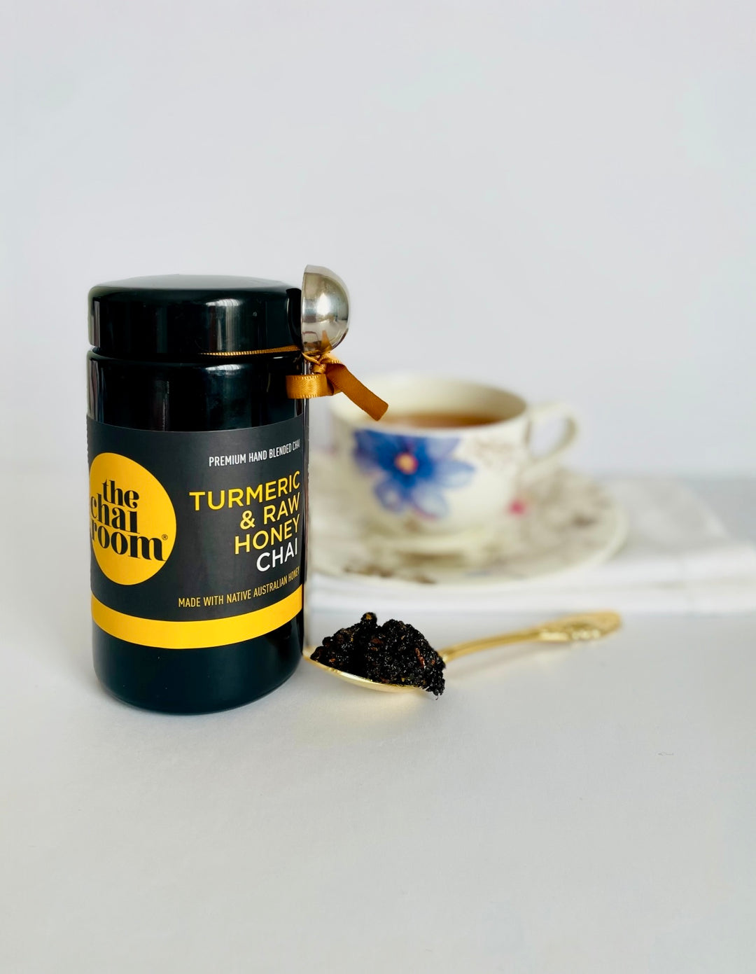 BLACK FRIDAY EXCLUSIVE CHAI - VIOLET GLASS EDITION - TURMERIC CHAI